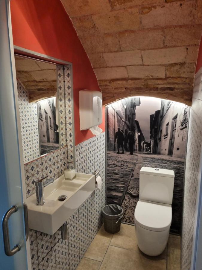 Hostal La Rua エステーリャ エクステリア 写真